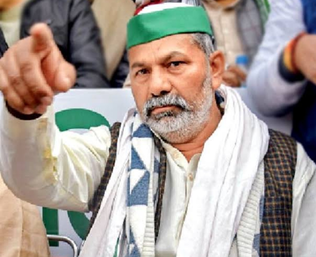 देश का किसान सीने पर गोली खाने को तैयार है पर पीछे नहीं हटेगा