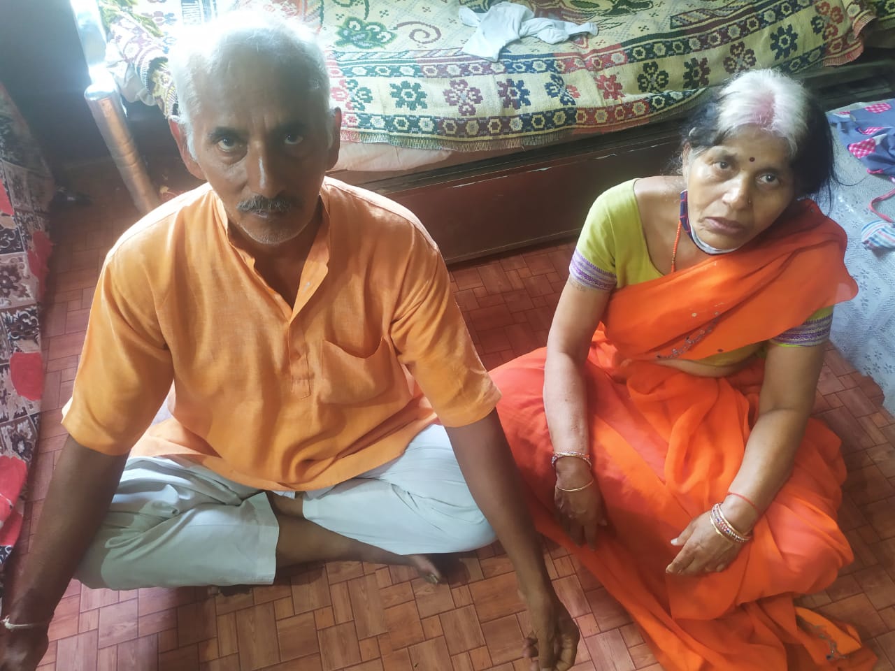 अल्प पेंशन भोगियों ने (ऑल इंडिया ई पी इस 95 पेंशनर्स) रख उपवास