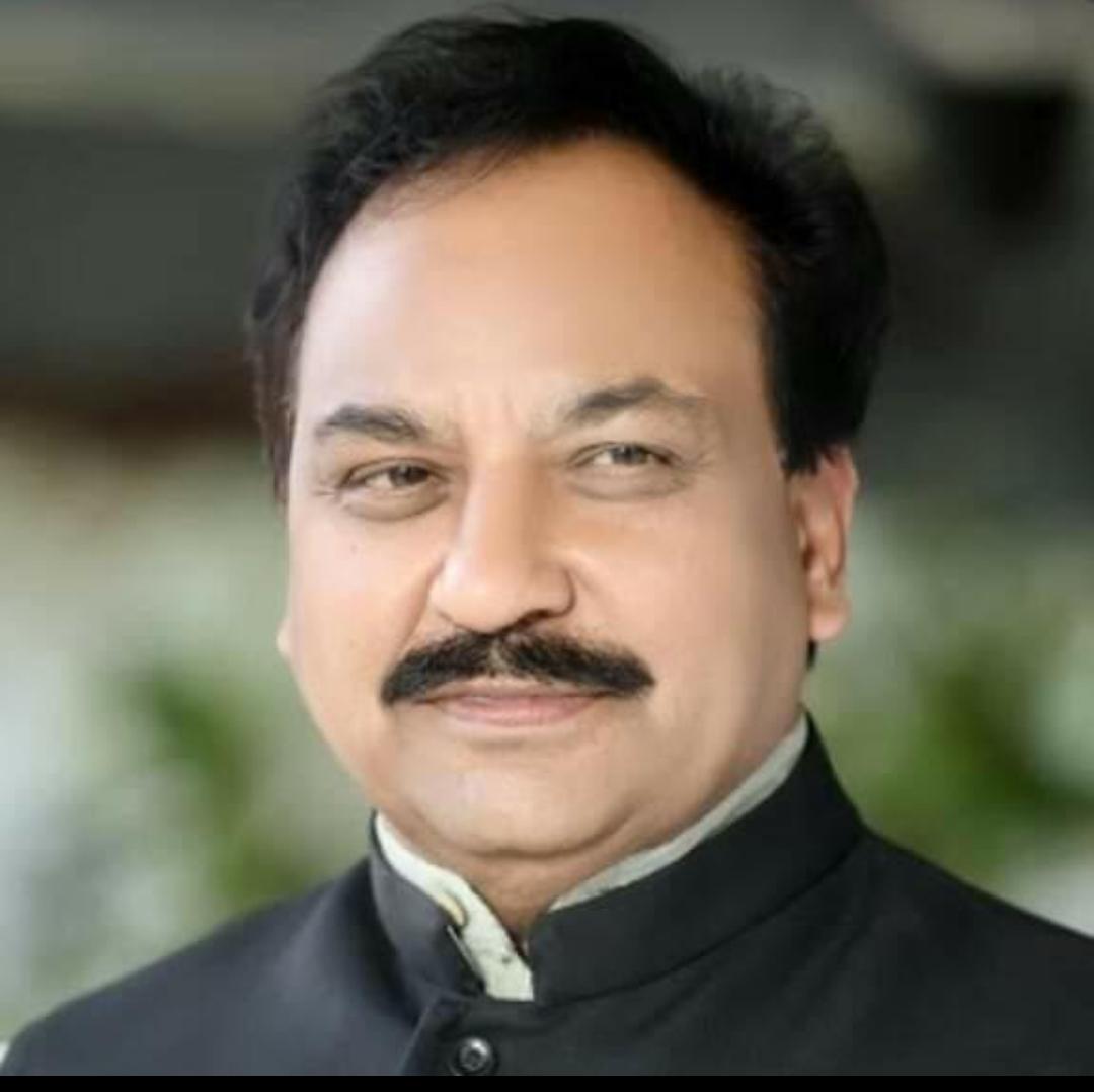 कांग्रेसियों को हुआ सिंधिया फोबिया, उठते बैठते सोते जागते बस दिखाई देते हैं सिंधिया- डॉ रमेश दुबे*