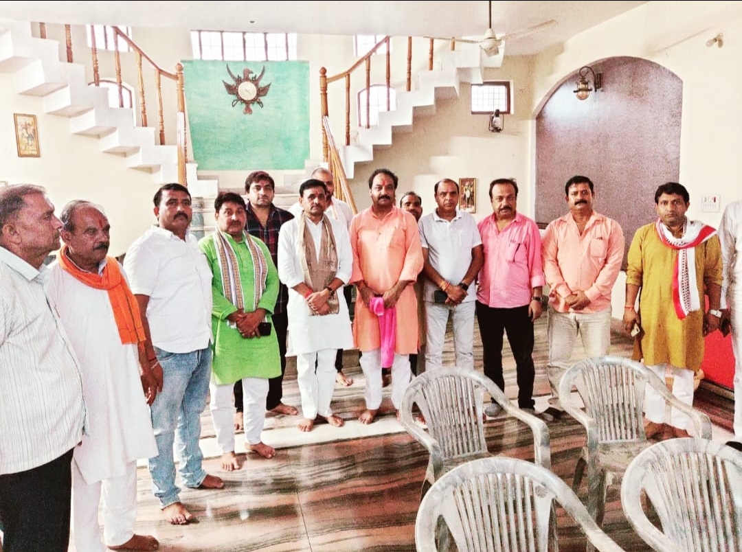 सरकार की योजनाओं को सीधे जनता तक पहुंचाना ही भाजपा का उद्देश्य- आशुतोष तिवारी*
