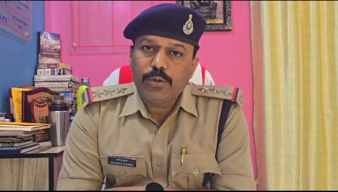असामाजिक तत्वों पर पुलिस की पैनी नजर